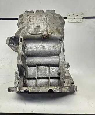 Dodge Challenger Oil sump 05184515AC 606631A