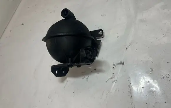 Chrysler Sebring (JS) Vacuum air tank 03G103370B
