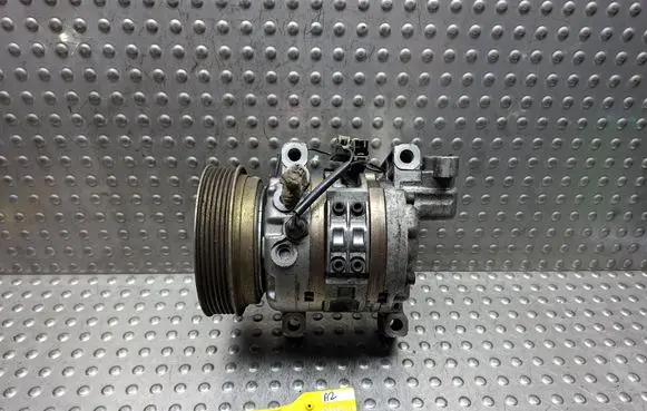 Nissan Micra Air conditioning (A/C) compressor (pump) S26405176 9260067B02