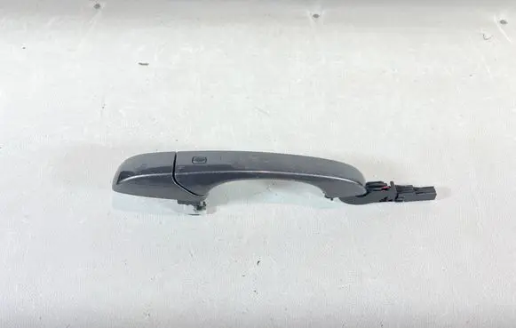 Jeep Cherokee Front door exterior handle 1QA18LAUAH