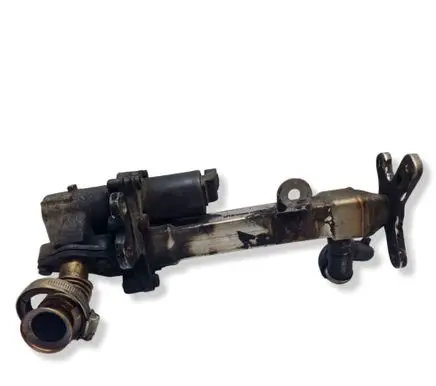 Volvo S60 EGR valve cooler 30637142 76320 B5147