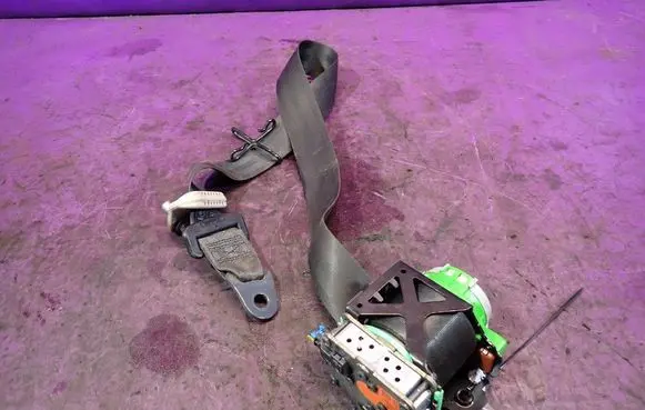 Peugeot Partner Front seatbelt 96715085XX