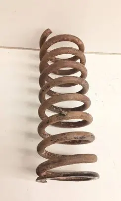 Toyota Land Cruiser (BJ70) Front coil spring