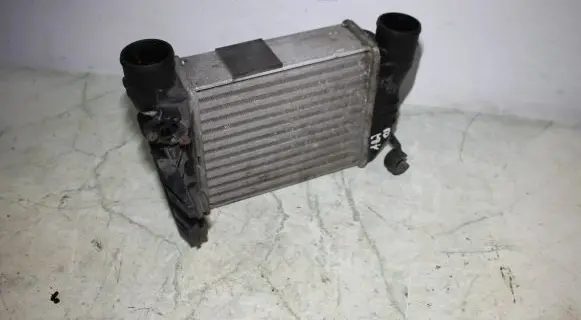 Audi A4 S4 B7 8E 8H Coolant radiator 8E0145805