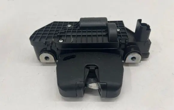 Tailgate/trunk/boot lock/catch/latch