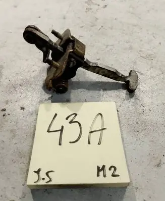 Peugeot 206 Front door lock loop/hook striker 9181C8