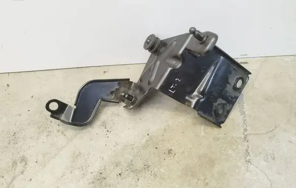Audi A3 S3 8V ABS pump bracket 5Q1614235