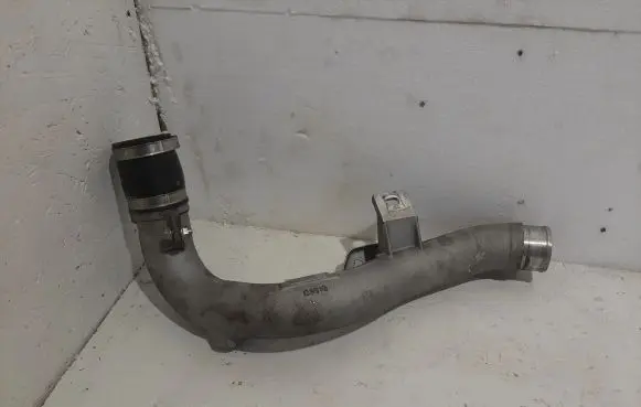 Mazda CX-7 Intercooler hose/pipe