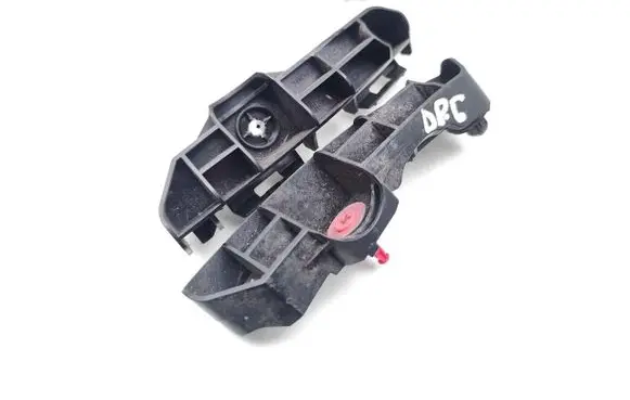 Toyota RAV 4 (XA40) Rear bumper mounting bracket 52563-42040 52562-42050