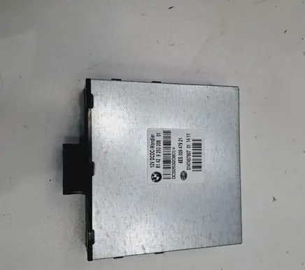 Voltage converter inverter