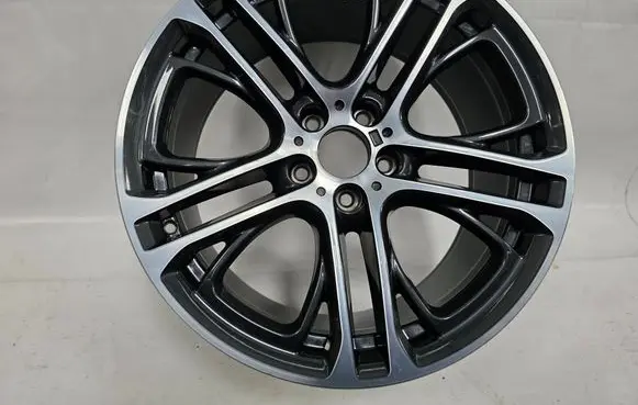 BMW X3 F25 R20 alloy rim 6787583