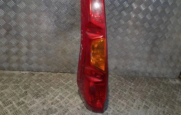 Nissan X-Trail T31 Rear/tail lights