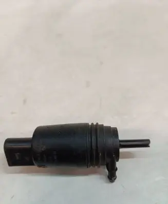 Windscreen/windshield washer pump