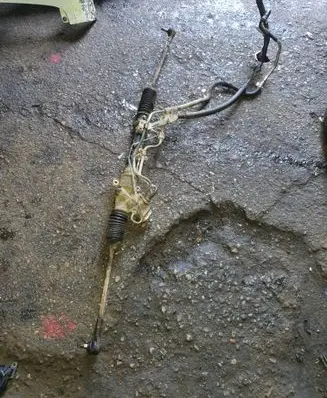 Mazda 323 Steering rack