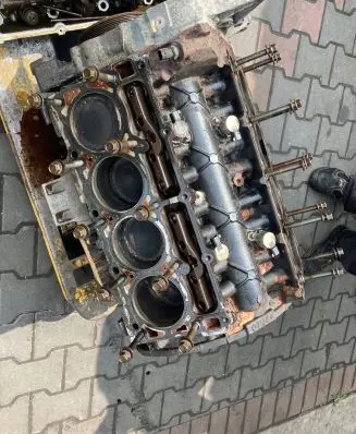 Chrysler 300 - 300C Engine block 0778