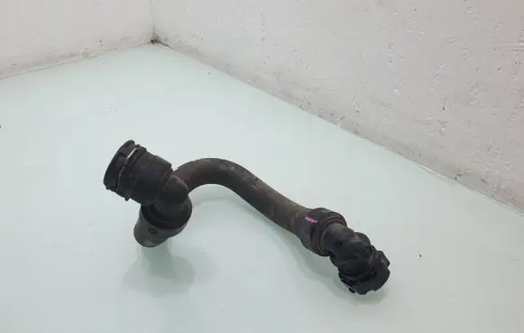 Peugeot 208 Engine coolant pipe/hose