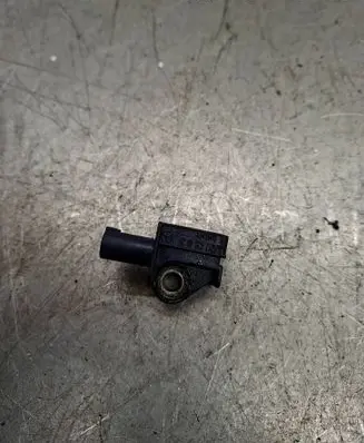 Mercedes-Benz E W212 Airbag deployment crash/impact sensor A2128204926
