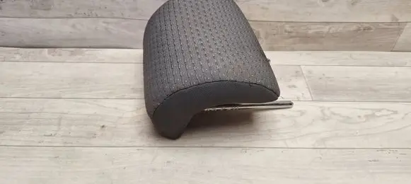 Chevrolet Aveo Rear seat headrest 