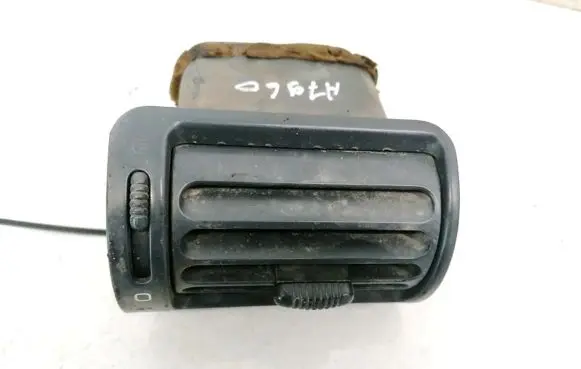 Fiat Ulysse Dash center air vent grill 5536