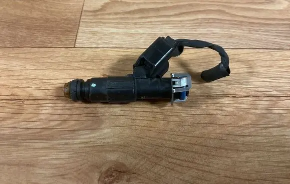 Volvo V50 Fuel injector 0280156154