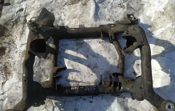 Mercedes-Benz ML W164 Front subframe