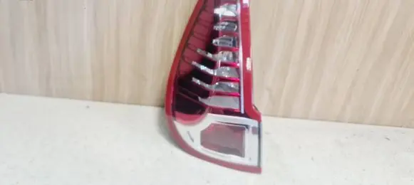 Renault Scenic III - Grand scenic III Rear/tail lights P895029452306 44042 E13032023