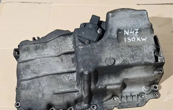 BMW 3 E90 E91 Oil sump 7797969