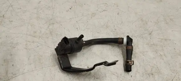 Vacuum valve