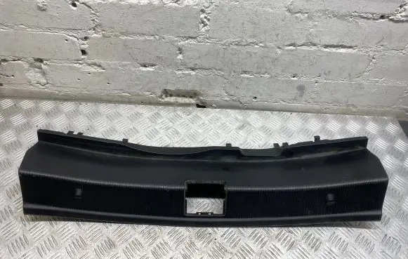 Mercedes-Benz E C207 W207 Trunk/boot sill cover protection A2076901641