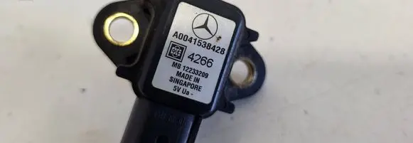 Mercedes-Benz A W169 Air pressure sensor A0041538428 4266 12233209