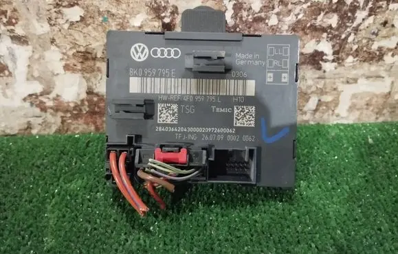 Audi A5 8T 8F Door control unit/module 8K0959795E 4F0959795L