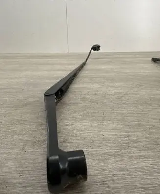Chrysler Pacifica Front wiper blade arm