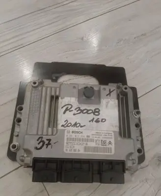 Peugeot 3008 I Engine control unit/module ECU 9666986680