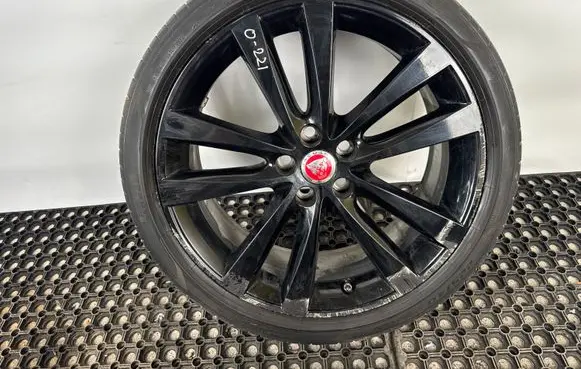 Jaguar XE R19 alloy rim GX7M1007HA