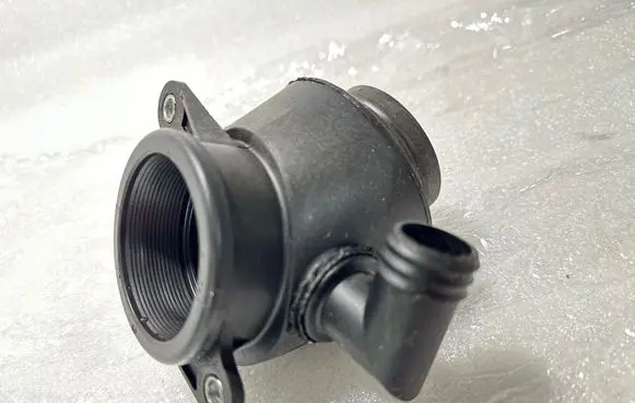 Volkswagen Touareg I Turbo air intake inlet pipe/hose 059129955C