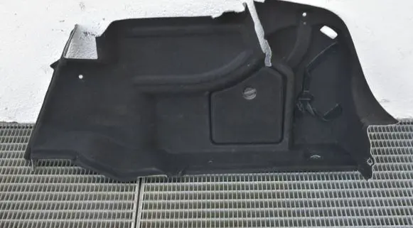 Mercedes-Benz E C207 W207 Trunk/boot side trim panel A2076900641