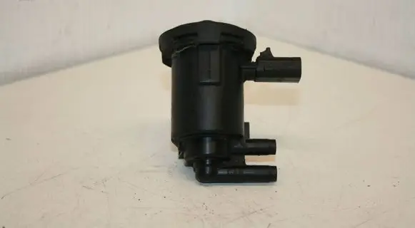 Dodge Caliber Turbo solenoid valve 04669569