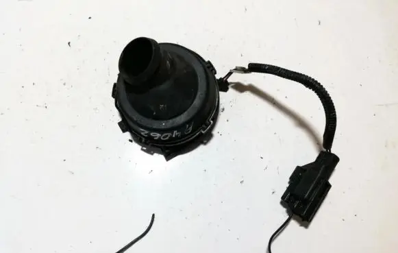 Volvo XC90 Engine control unit/module fan 8666595