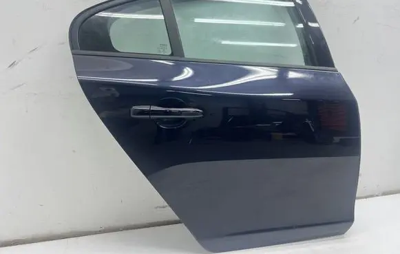 Volvo S60 Rear door 