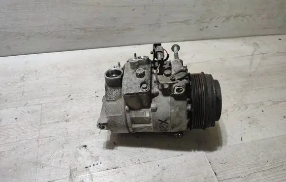 Mercedes-Benz GLK (X204) Air conditioning (A/C) compressor (pump) A0008302600