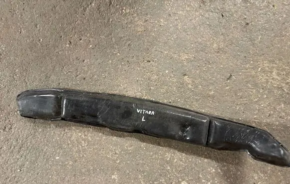 Suzuki Vitara (LY) Fender foam support/seal 