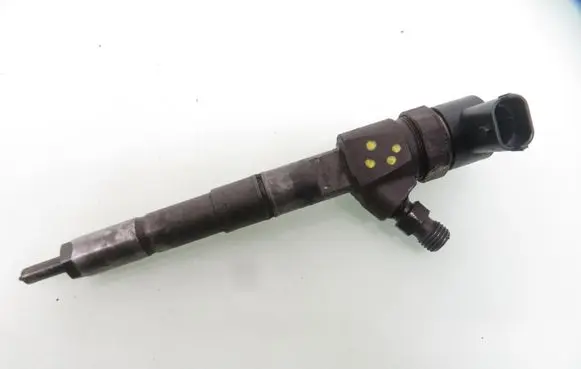 Opel Vectra C Fuel injector 0445110159