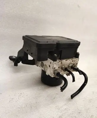 Volvo XC60 ABS Pump 30681619