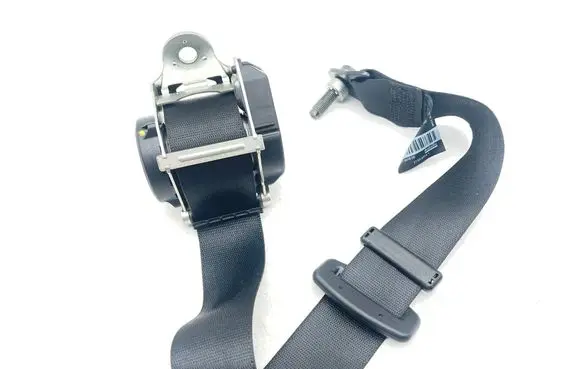 Maserati Ghibli Rear seatbelt 6700174370