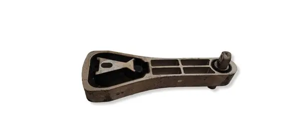 Volvo XC90 Engine mount bracket 31330591