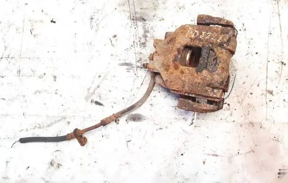 Toyota Yaris Front brake caliper