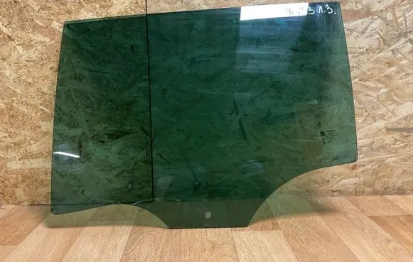 Opel Insignia A Rear door window glass DOT747M538AS3 E000090 43R000073