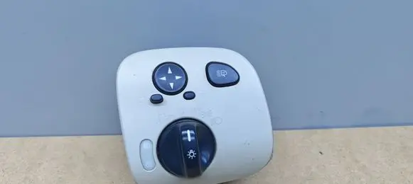 Mercedes-Benz CLK A209 C209 Light switch A2035450904