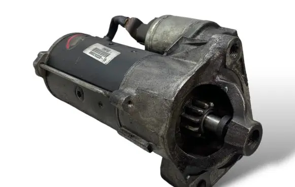 Opel Vivaro Starter motor 670374 299152 000029333815
