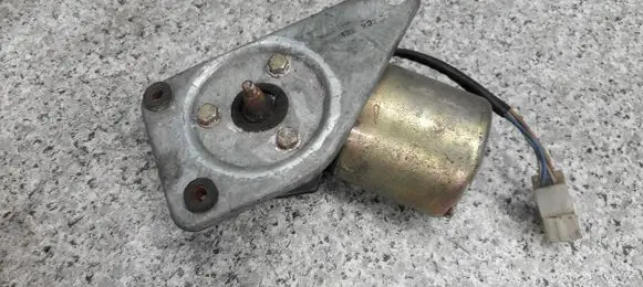Volvo 340 - 360 Wiper motor